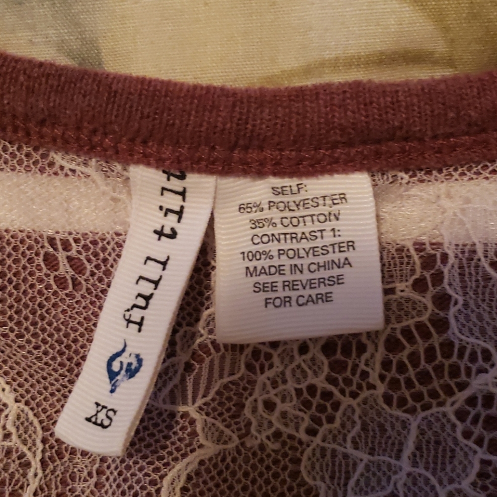 🔵 2 for $15.  Full Tilt Maroon Button up Cardigan - Picture 3 of 4